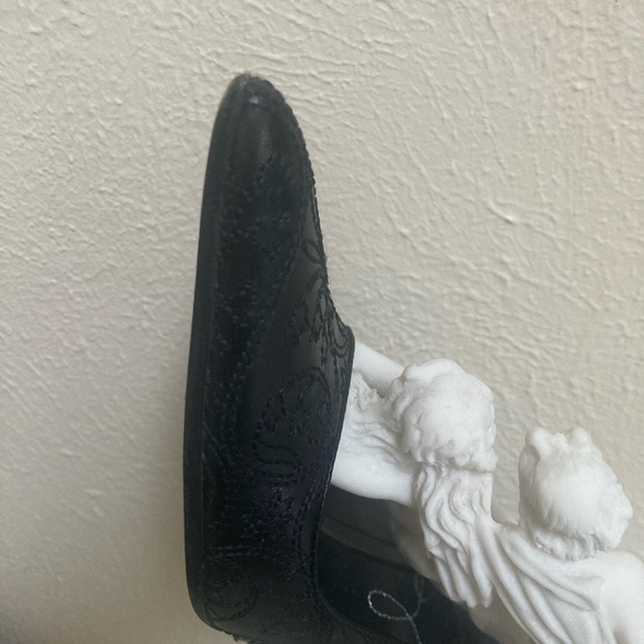 ****SOLD****Prada Vero Cuoio pumps - Picture 9 of 10